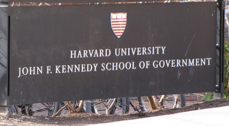 http://indonesiamengglobal.com/wp-content/uploads/2013/08/Harvard-Pic-Kennedy-School-470x260.jpg